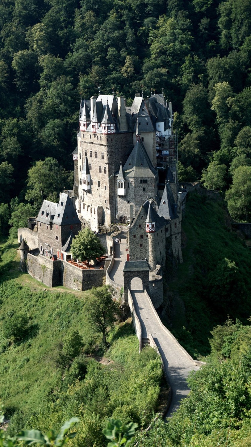 Burg Eltz Germany (3)