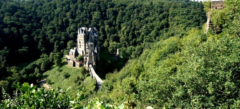 Замок Эльц Германия (1)