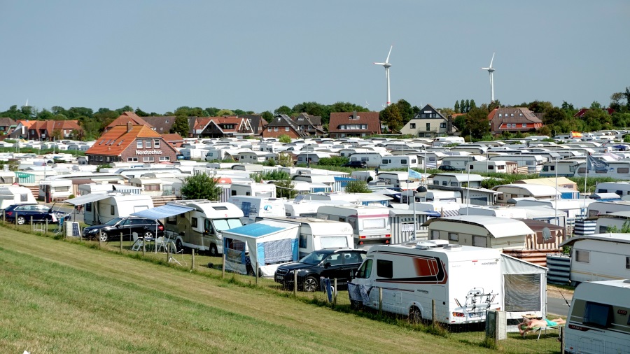 Кемпинг около северного моря (4)