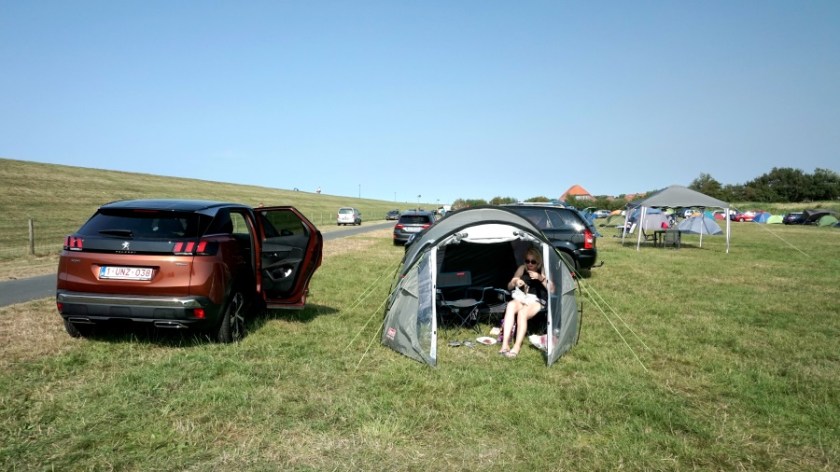 Северное море с палатками (2)