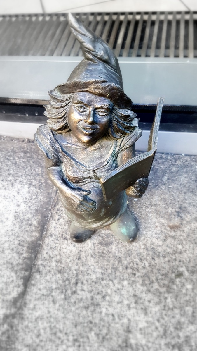 Gnomes in Wroclaw (2)