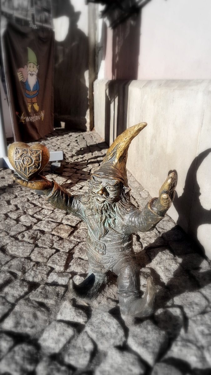 Gnomes in Wroclaw (11)