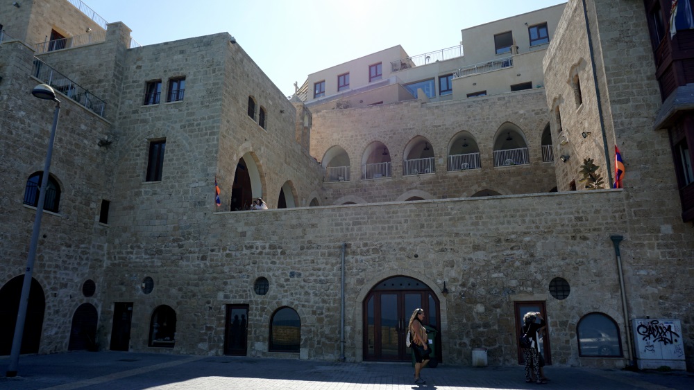 Walking day in Old Jaffa Israel (6)