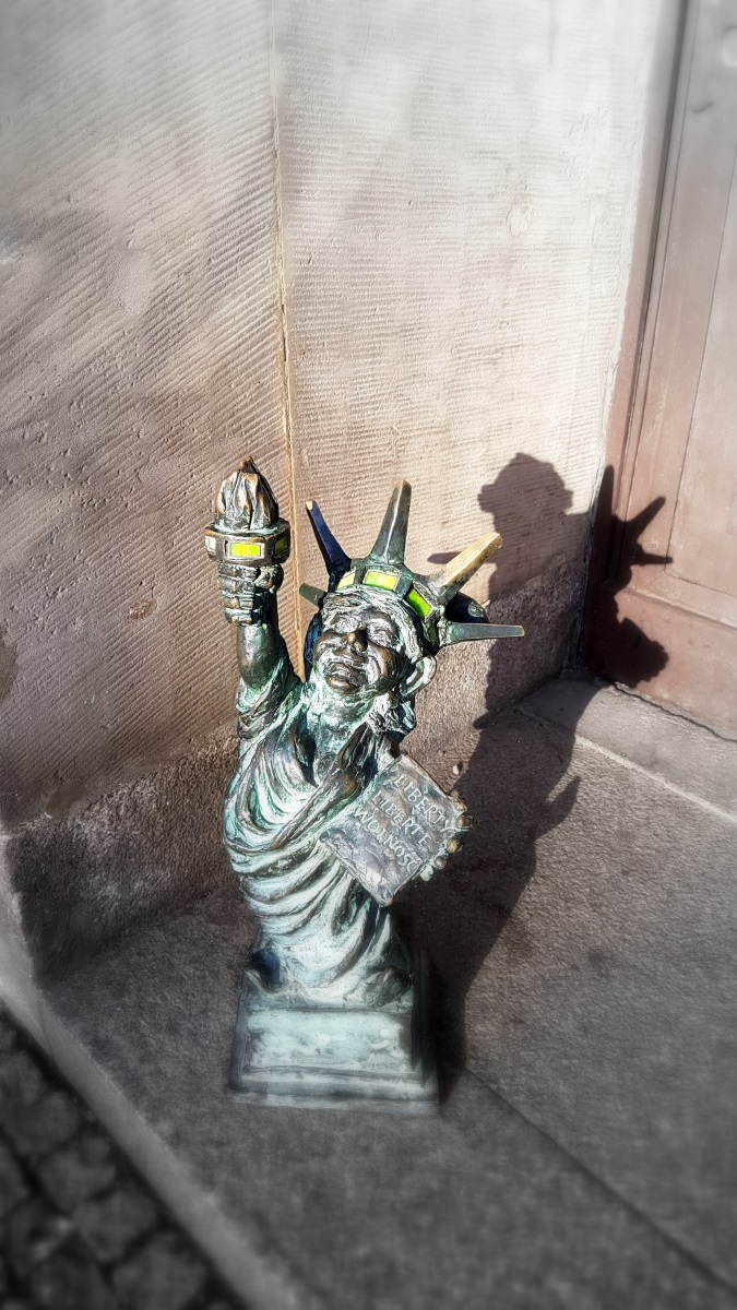 Gnomes in Wroclaw (9)