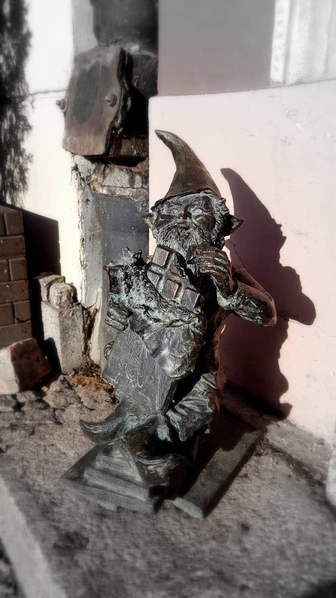Gnomes in Wroclaw (10)